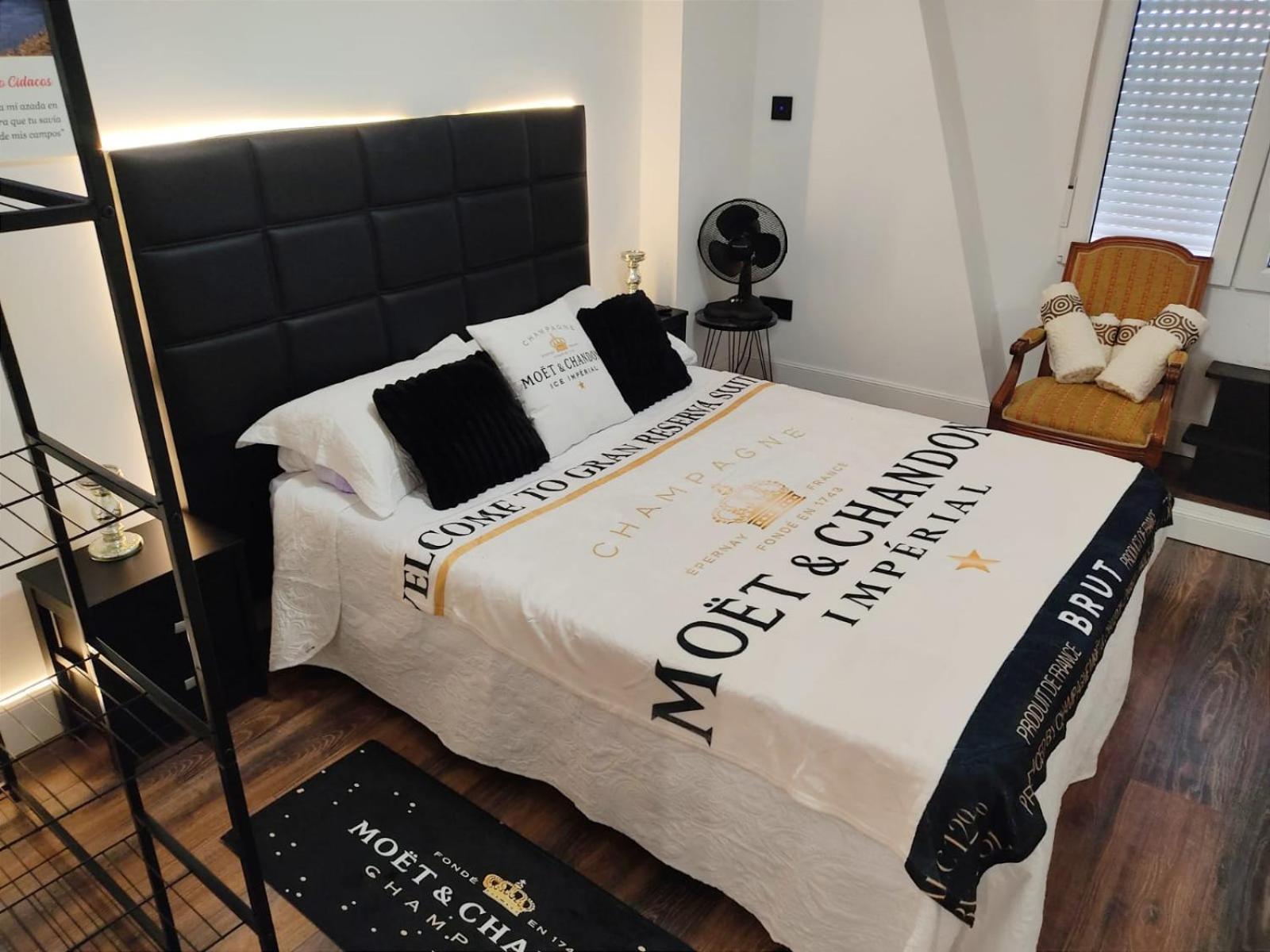 Grooms Entero * Logroño